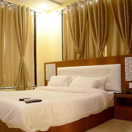 Hotel Shikhar Darshan Ujjain Dış mekan fotoğraf