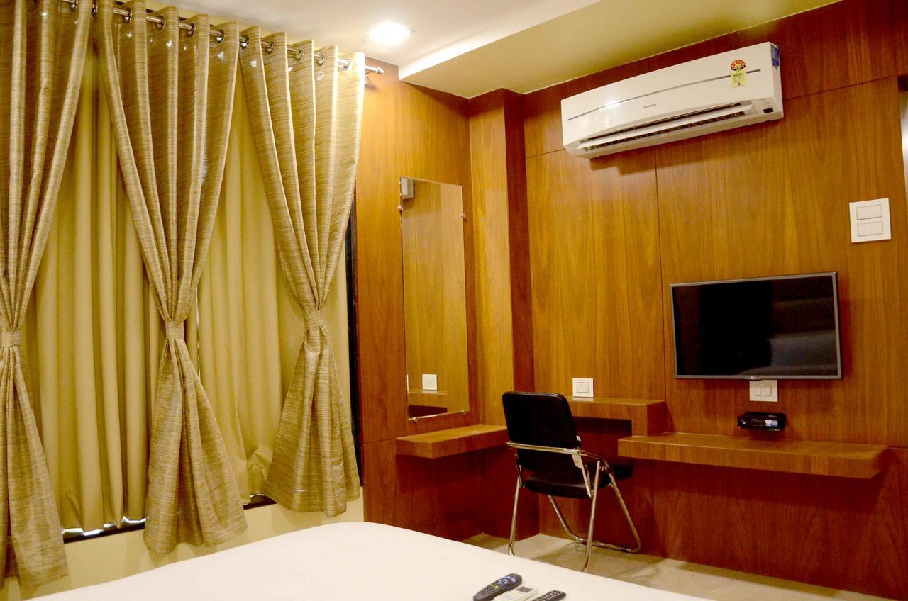 Hotel Shikhar Darshan Ujjain Dış mekan fotoğraf