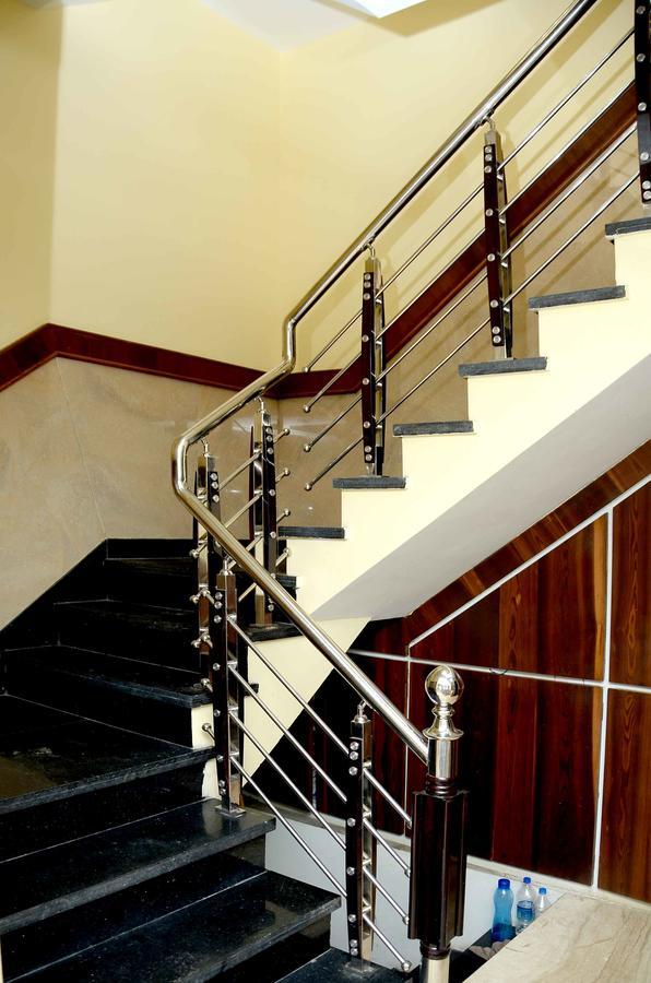 Hotel Shikhar Darshan Ujjain Dış mekan fotoğraf